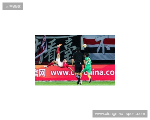 凌空落叶斩！热议杜月徵世界波：比帕瓦尔那球还漂亮！杜德里格斯