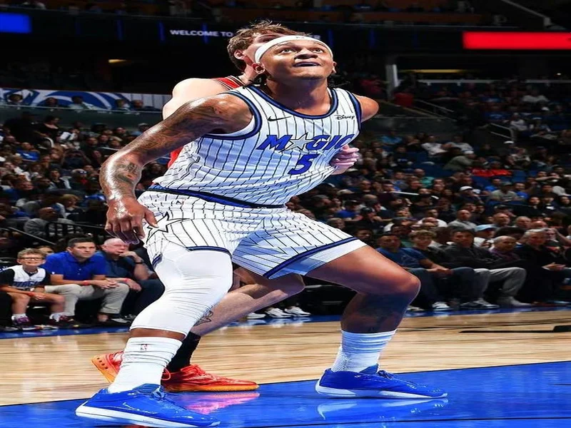 炮轰利物浦!肢体专家谈萨拉赫:假笑掩饰情绪,他感觉愤怒和挫败